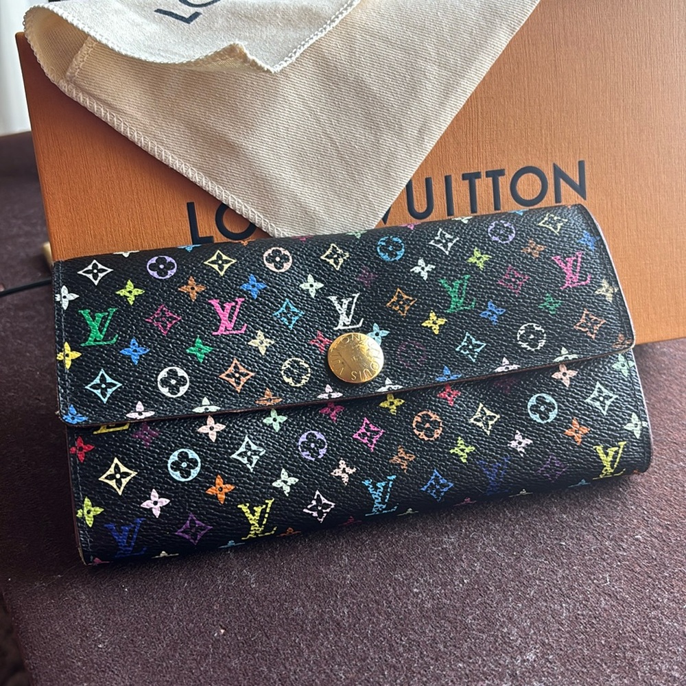 Louis Vuitton Black Murikami long wallet